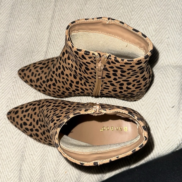 Cheetah print booties - Picture 6 of 7